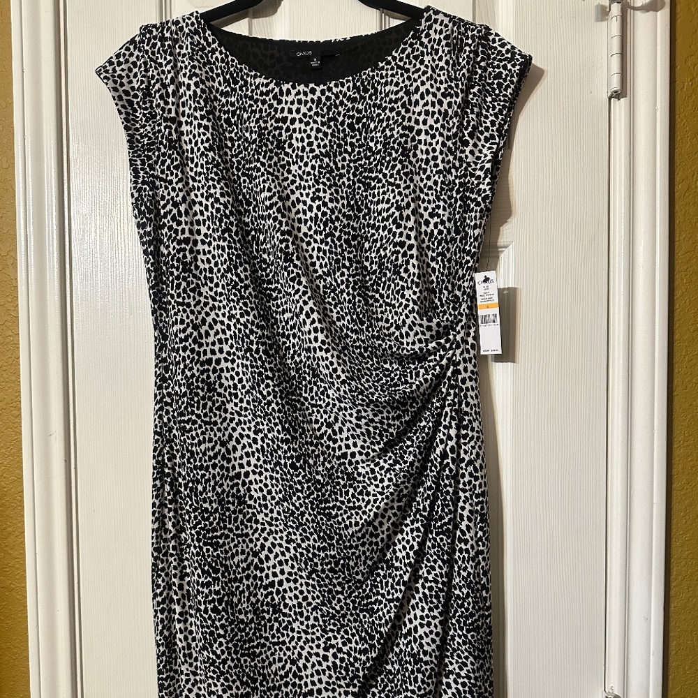 Sleeveless dress